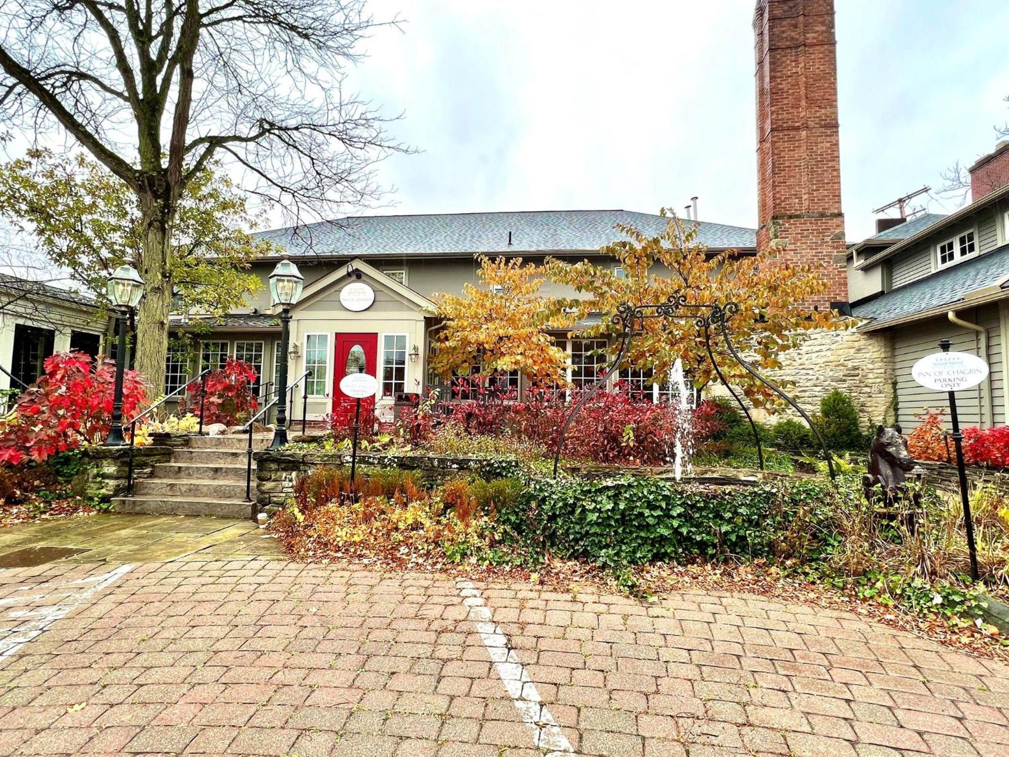 Inn Of Chagrin Chagrin Falls ภายนอก รูปภาพ